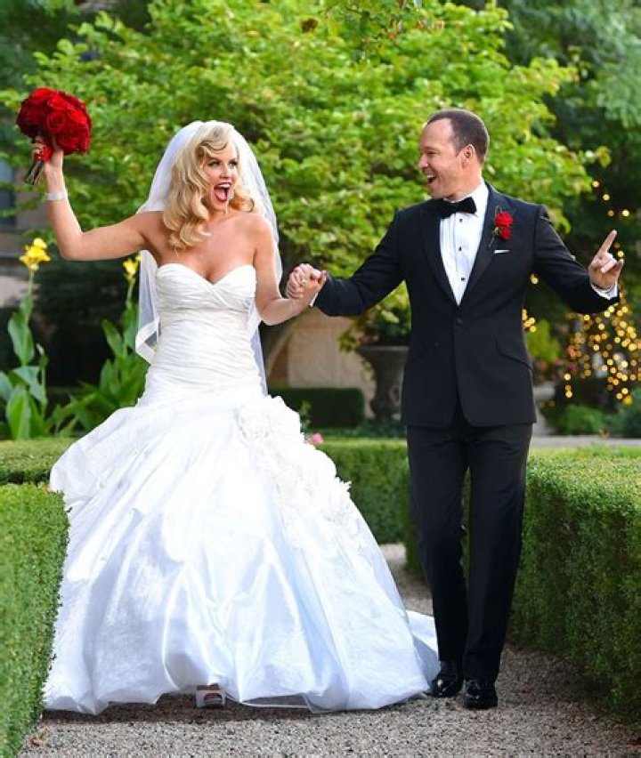 Love In The Spotlight: Are Jenny And Donnie Still Married?
