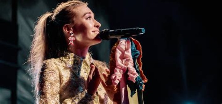 Meet Lauren Daigle: The Grammy-Winning Gospel And Pop Superstar
