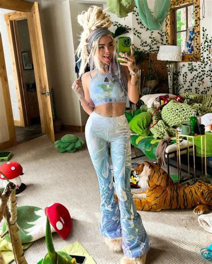 Shanin Blake Leaked: Unauthorized Release Of Private Photos