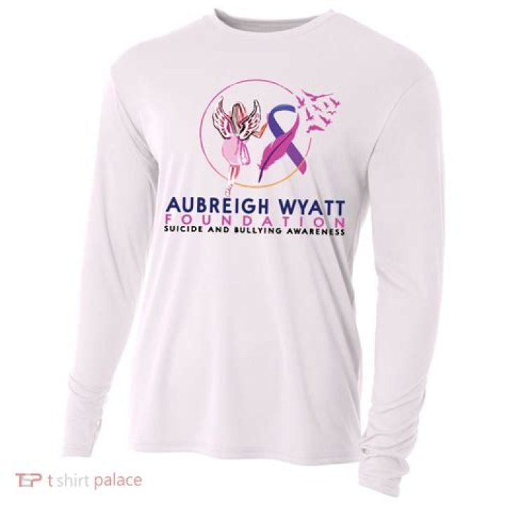 The Ultimate Guide To Aubreigh Wyatt Shirts