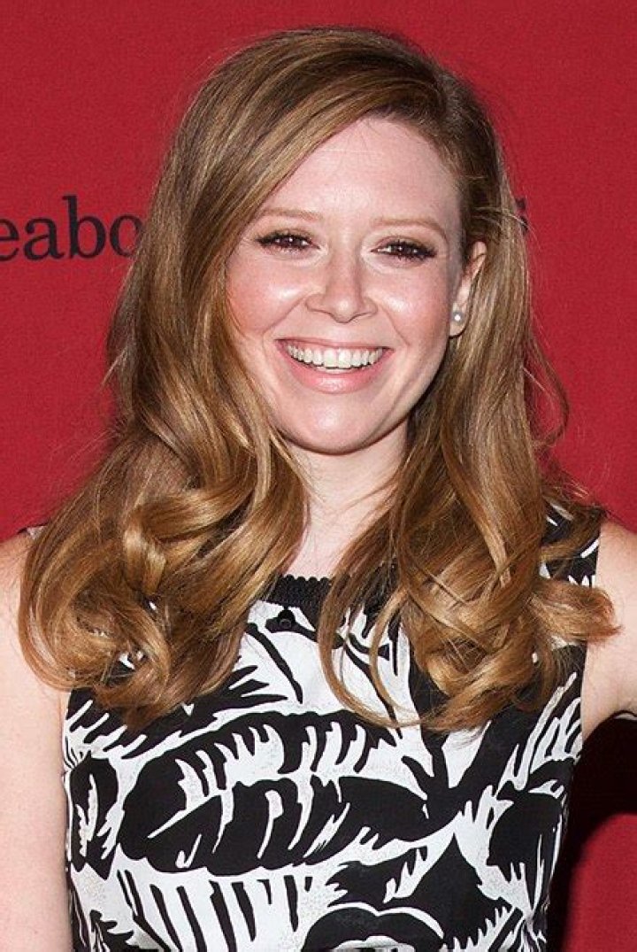 Unveiling The Intriguing Height Of Natasha Lyonne