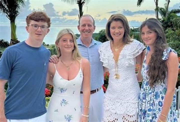 Unveiling The Mystery: Is Scott Hanson Married?